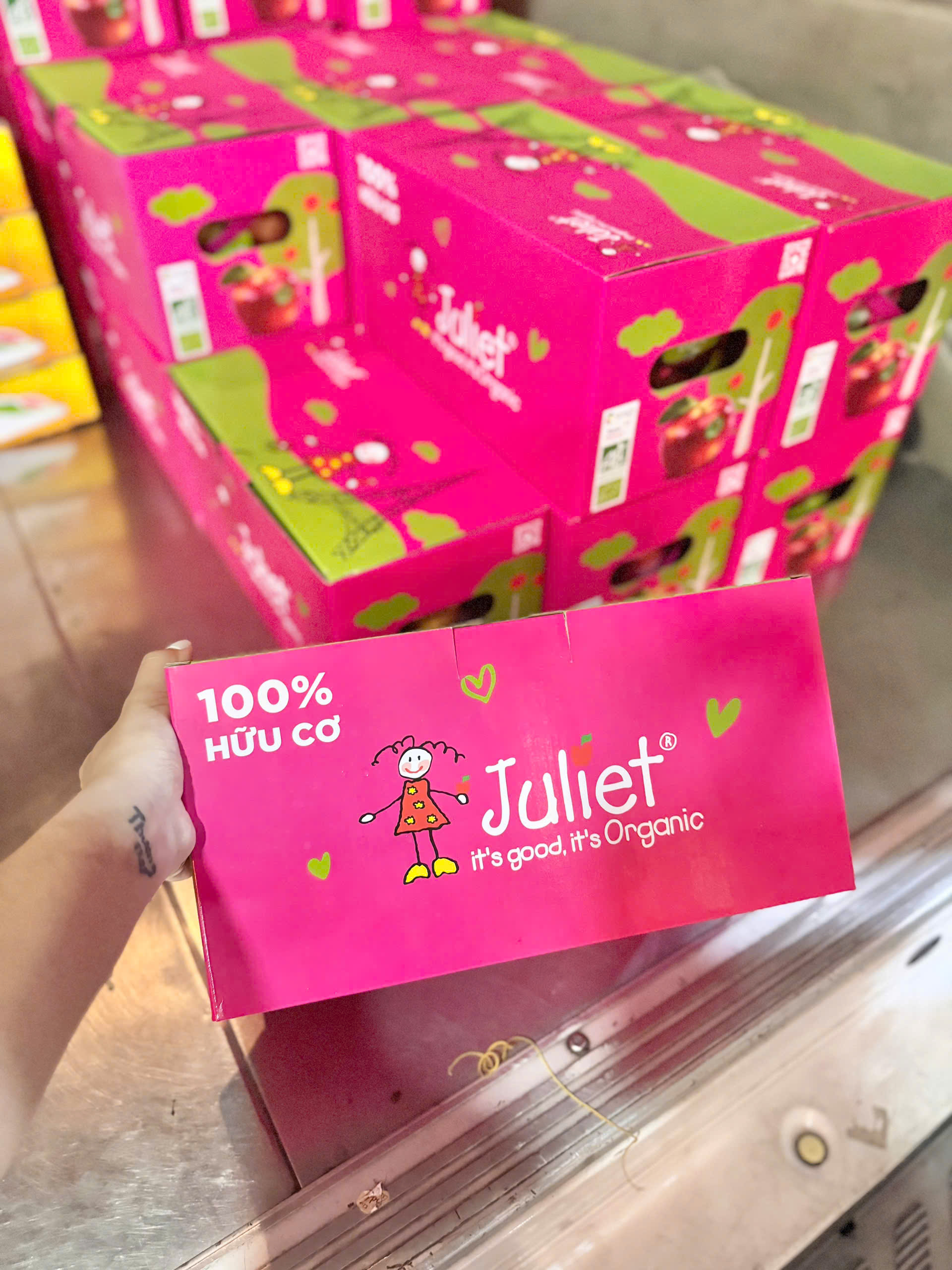 Táo Juliet Organic Pháp 